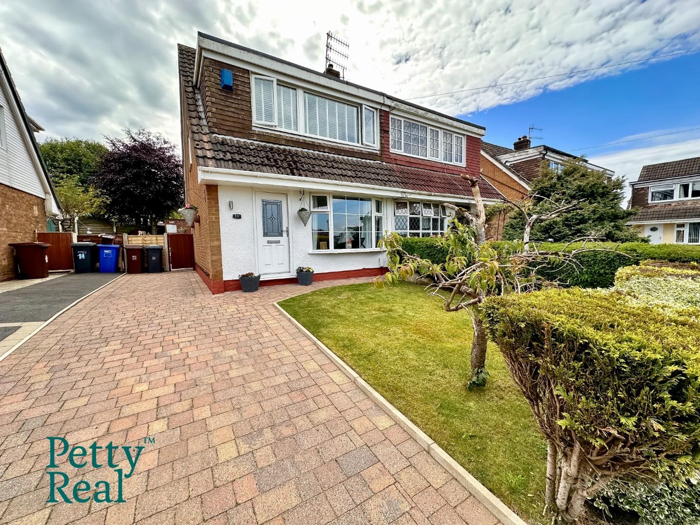 3 bedroom Semi-Detached Sold