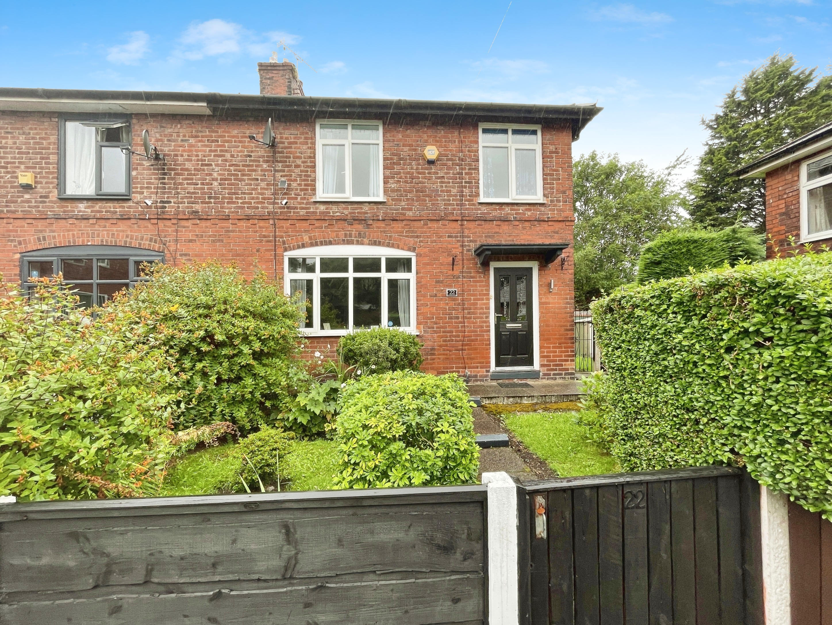 3 bedroom House (unspecified) For Sale