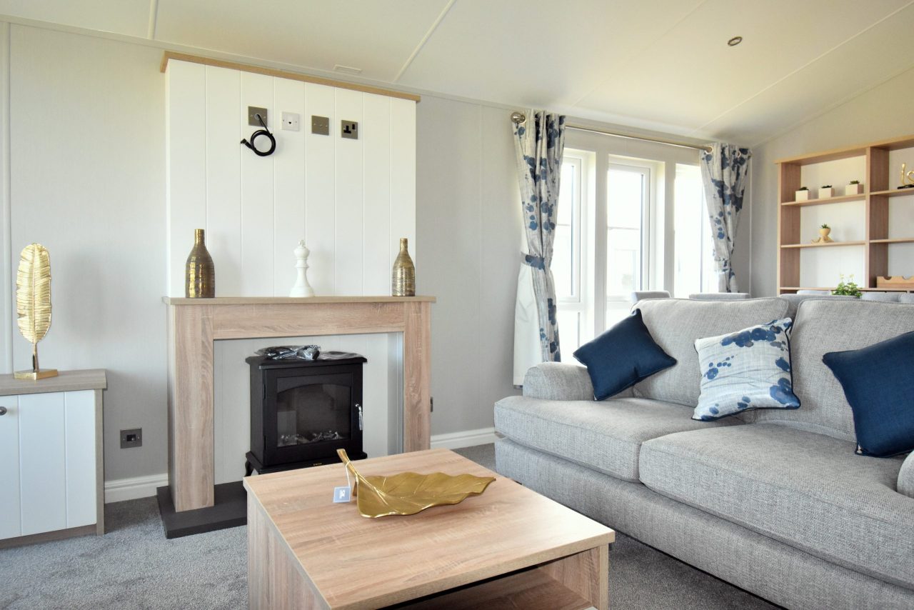 3 bedroom Lodge For Sale