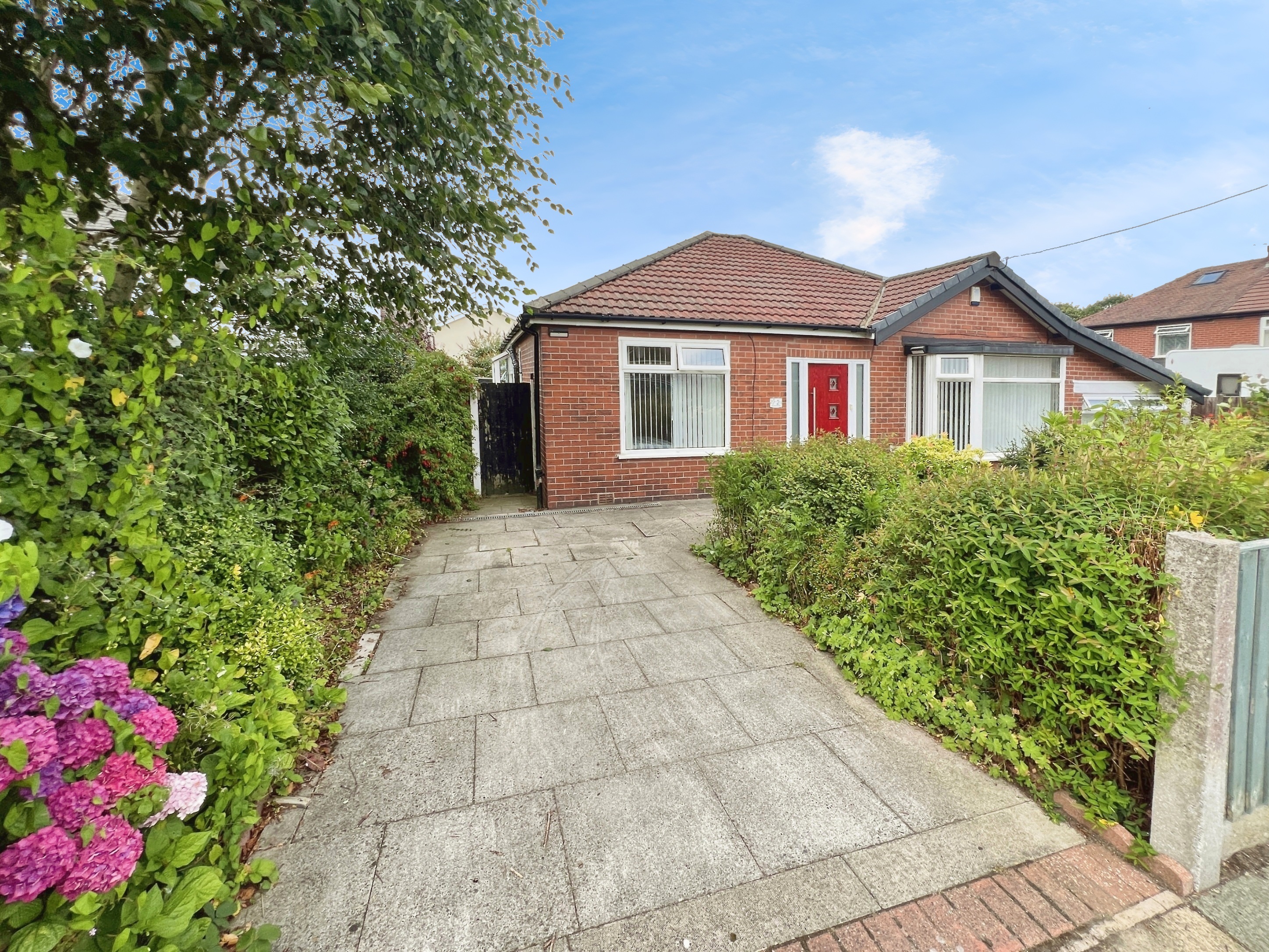 2 bedroom Bungalow SSTC