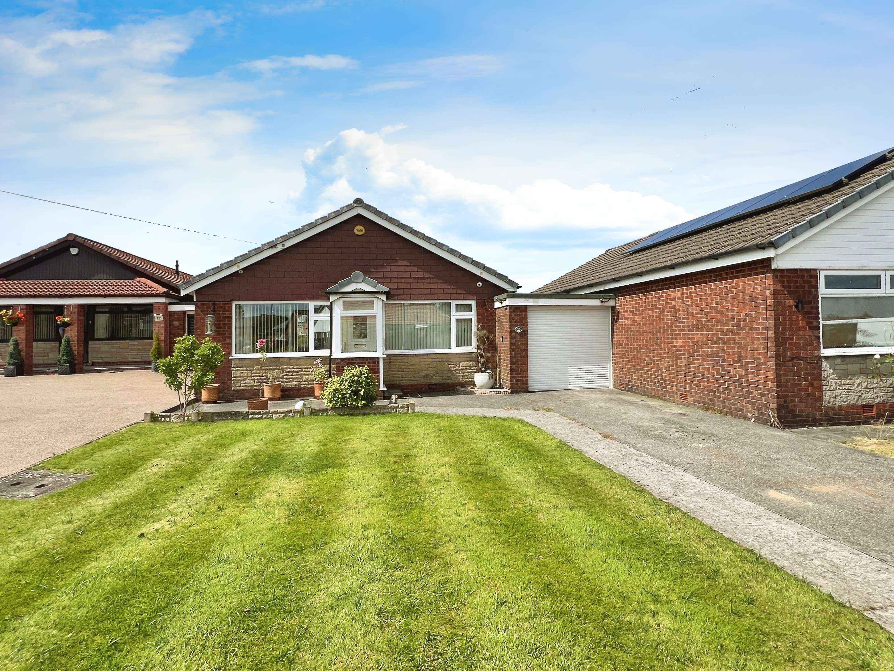 3 bedroom Bungalow For Sale