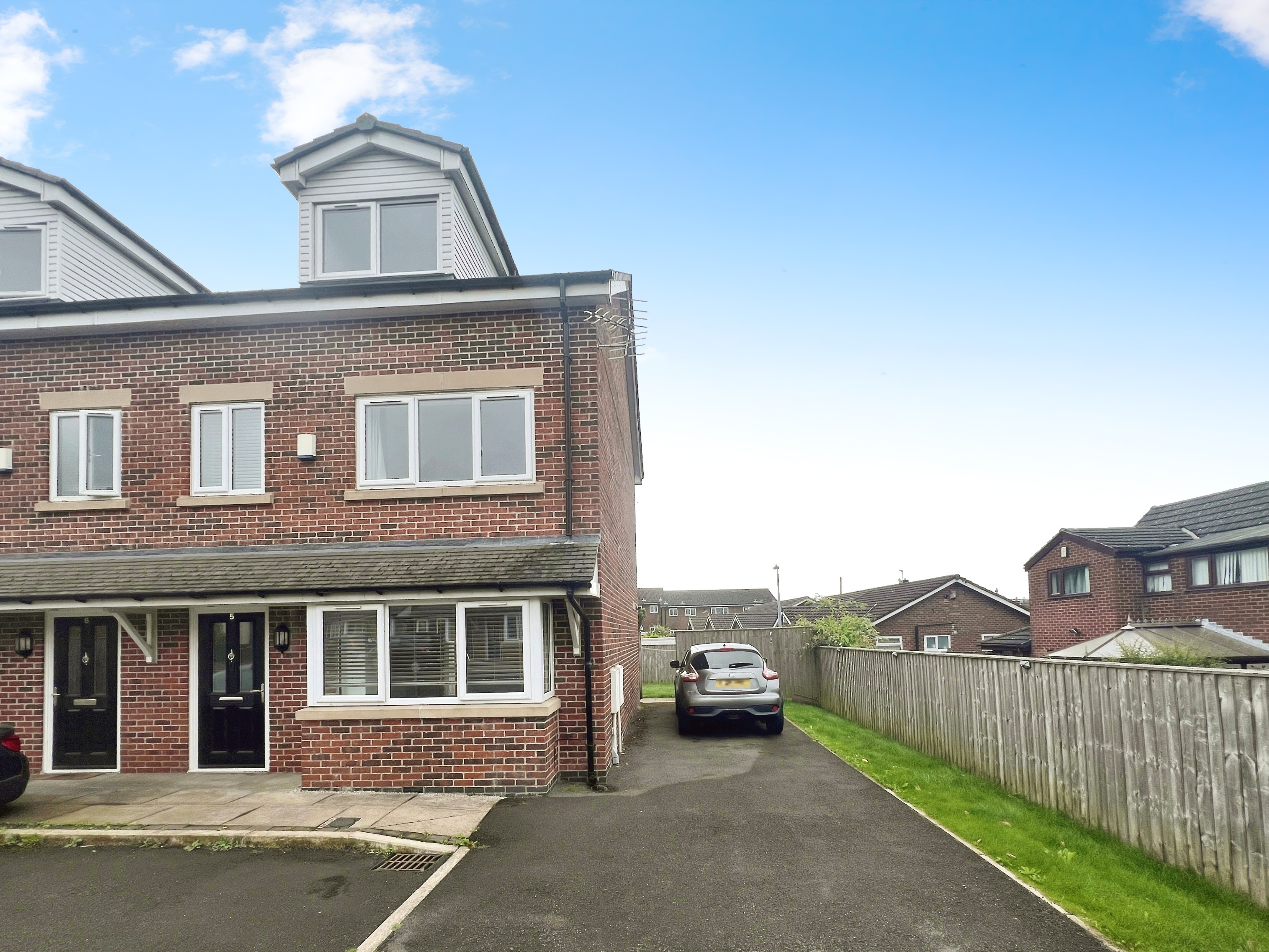 3 bedroom House SSTC