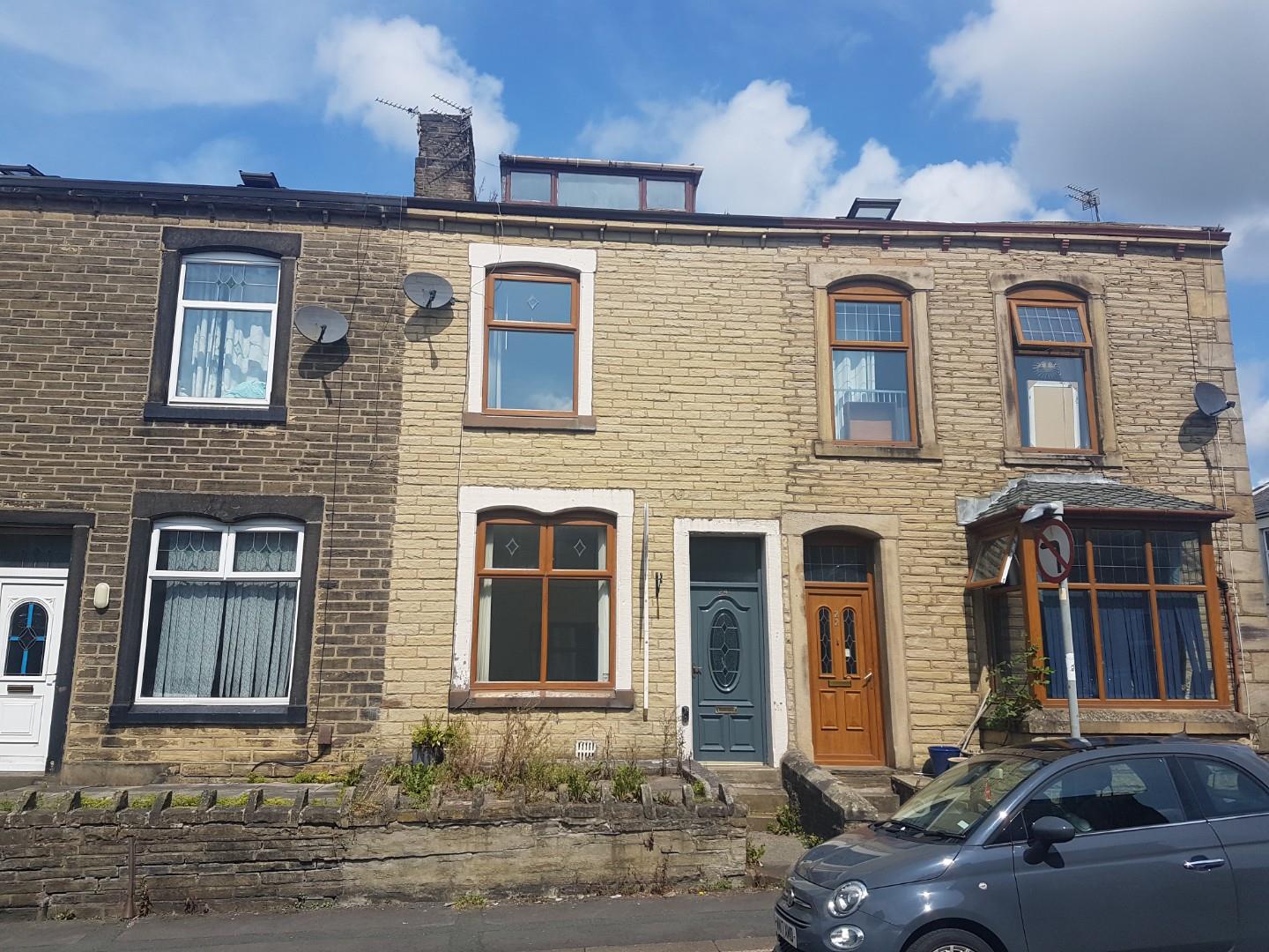 2 bedroom Terraced Under Offer