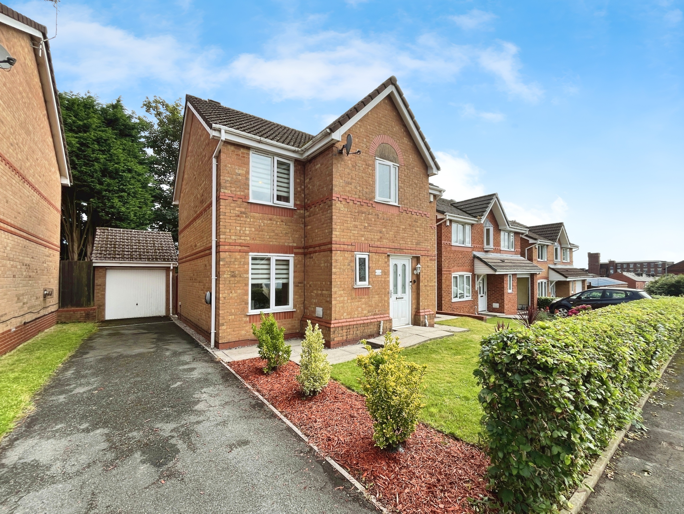 4 bedroom House (unspecified) SSTC