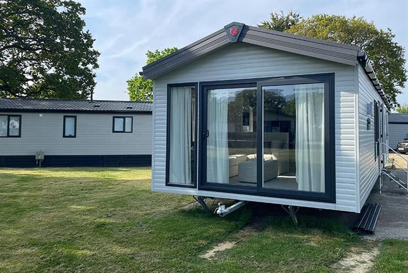 3 bedroom Static Home For Sale