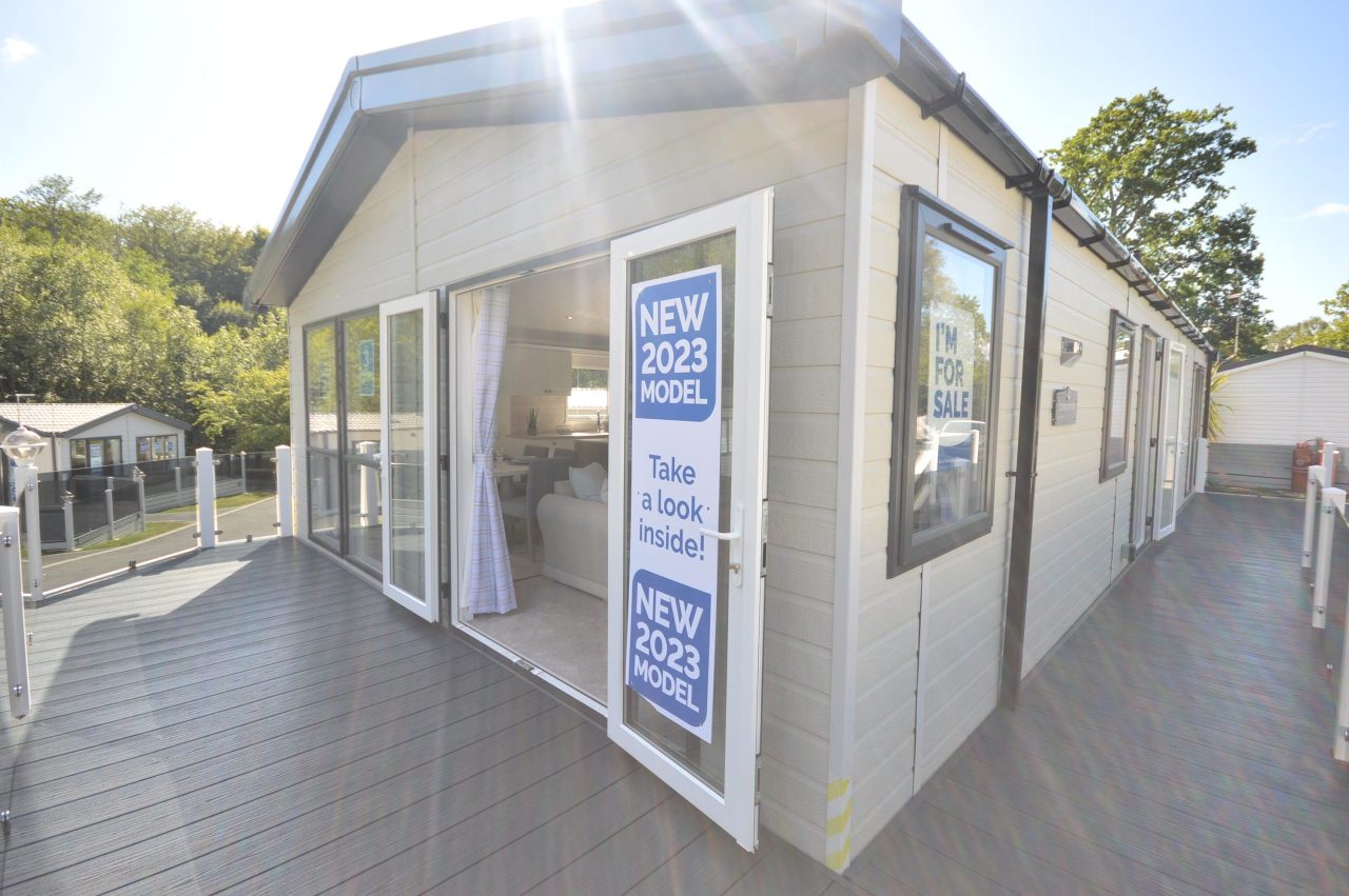 3 bedroom Lodge For Sale