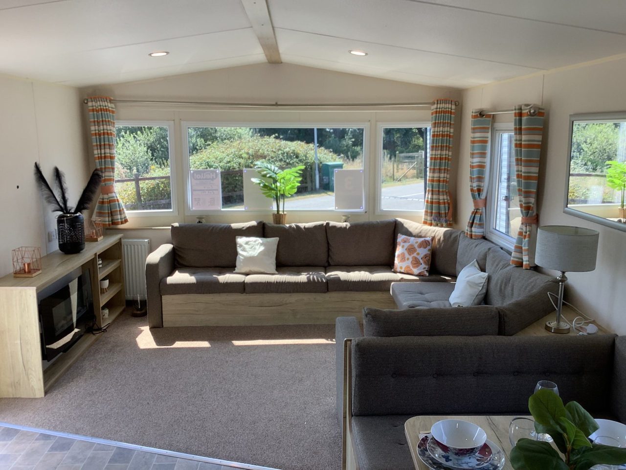 3 bedroom Static Home For Sale