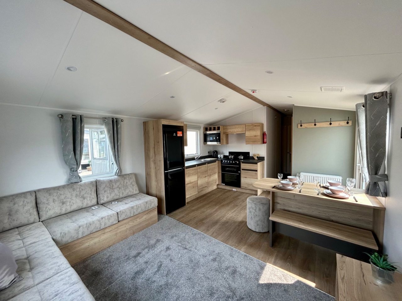 3 bedroom Static Home For Sale