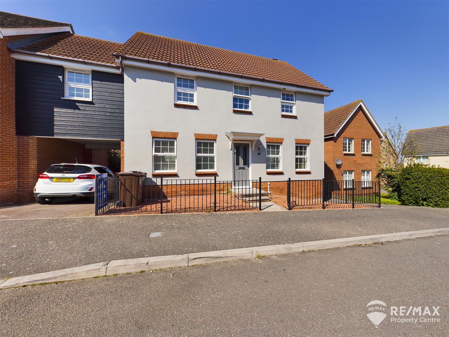 5 bedroom Detached House SSTC
