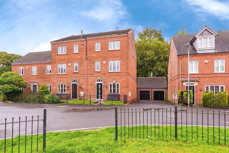 4 bedroom House SSTC