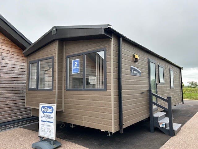 2 bedroom Static Home For Sale