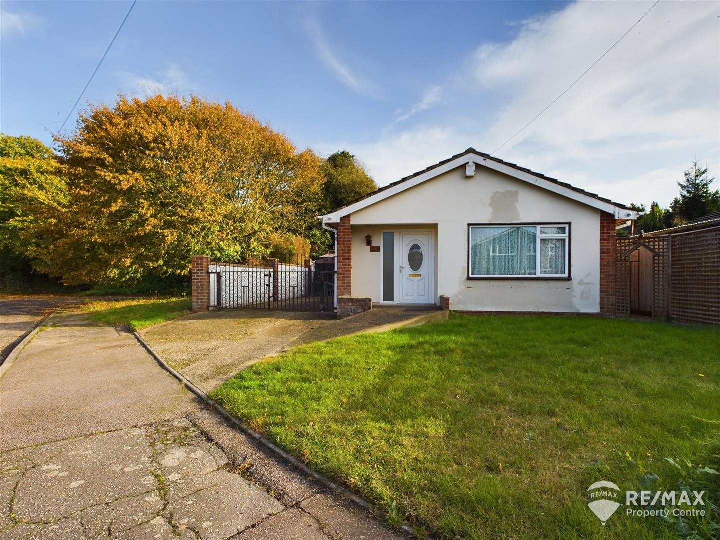 2 bedroom Detached House SSTC