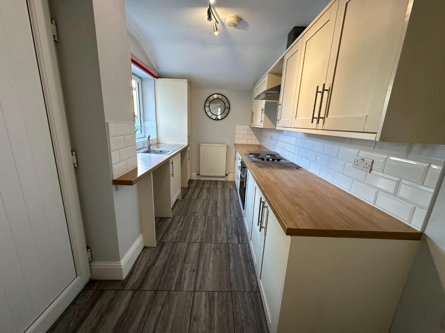 2 bedroom Terraced Let Agreed