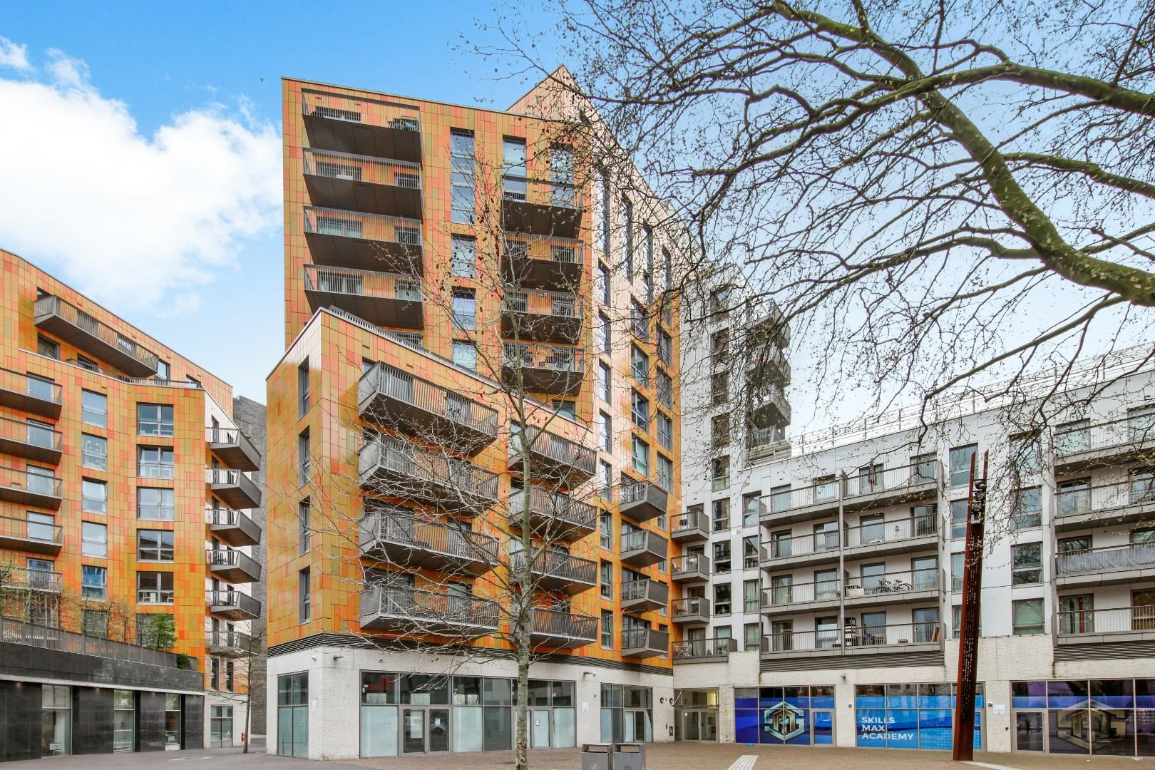 2 bedroom Apartment For Sale