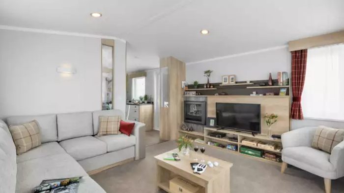 2 bedroom Static Home For Sale