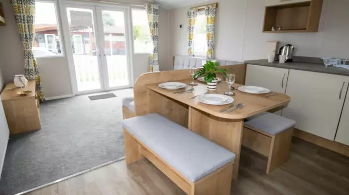 2 bedroom Static Home For Sale
