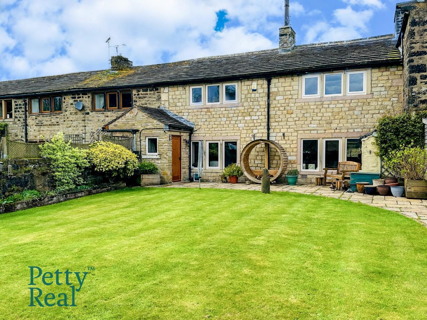 4 bedroom Cottage Under Offer