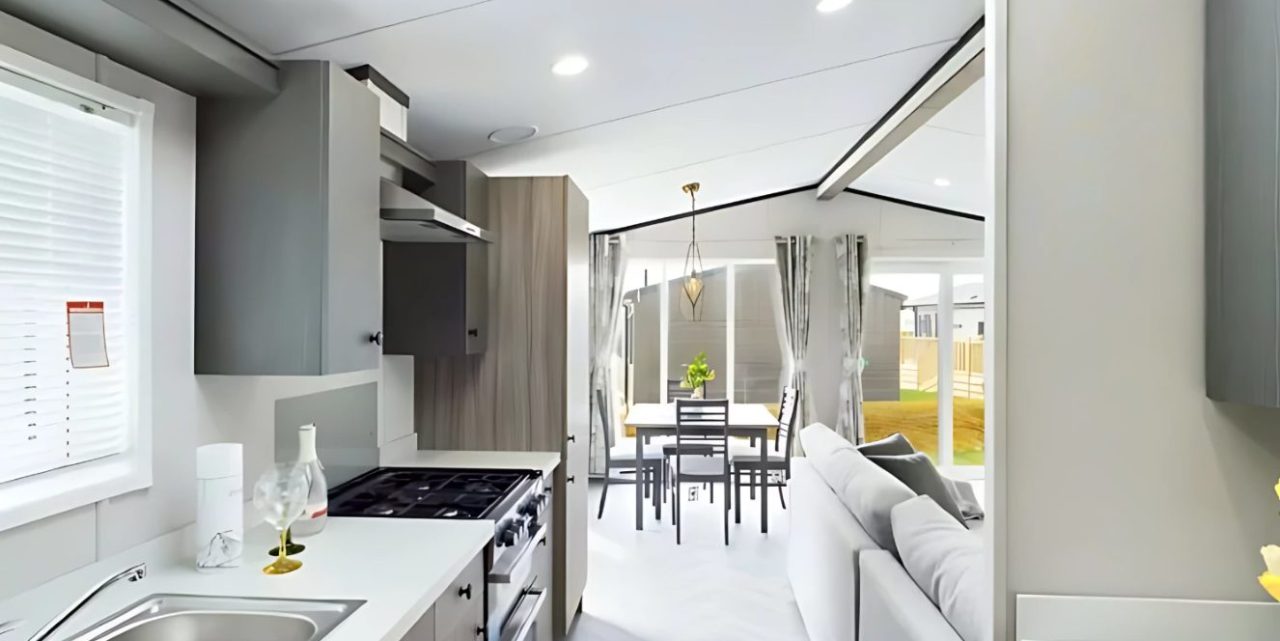 2 bedroom Lodge For Sale