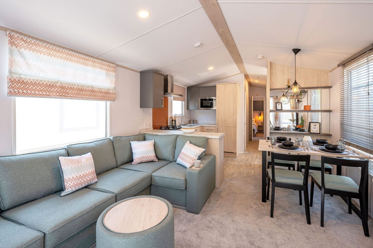 2 bedroom Static Home For Sale