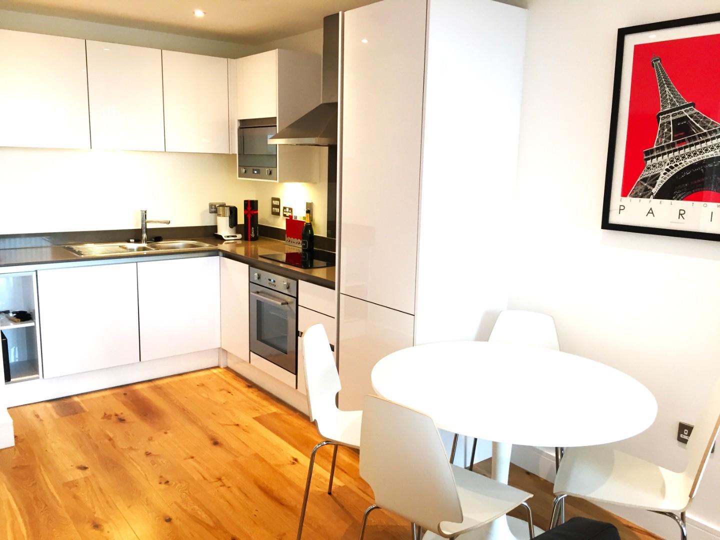 1 bedroom Apartment Let