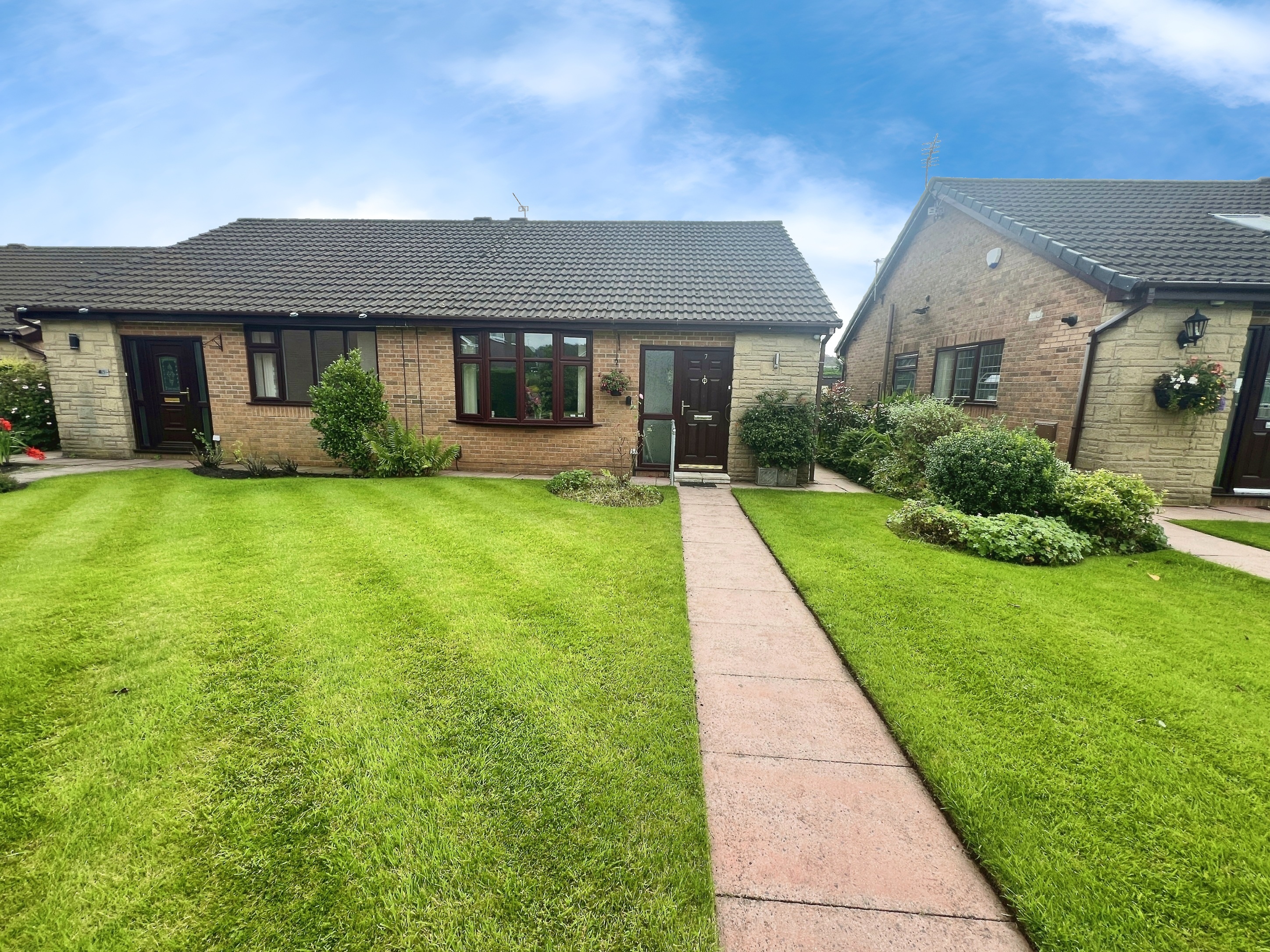 2 bedroom Bungalow SSTC