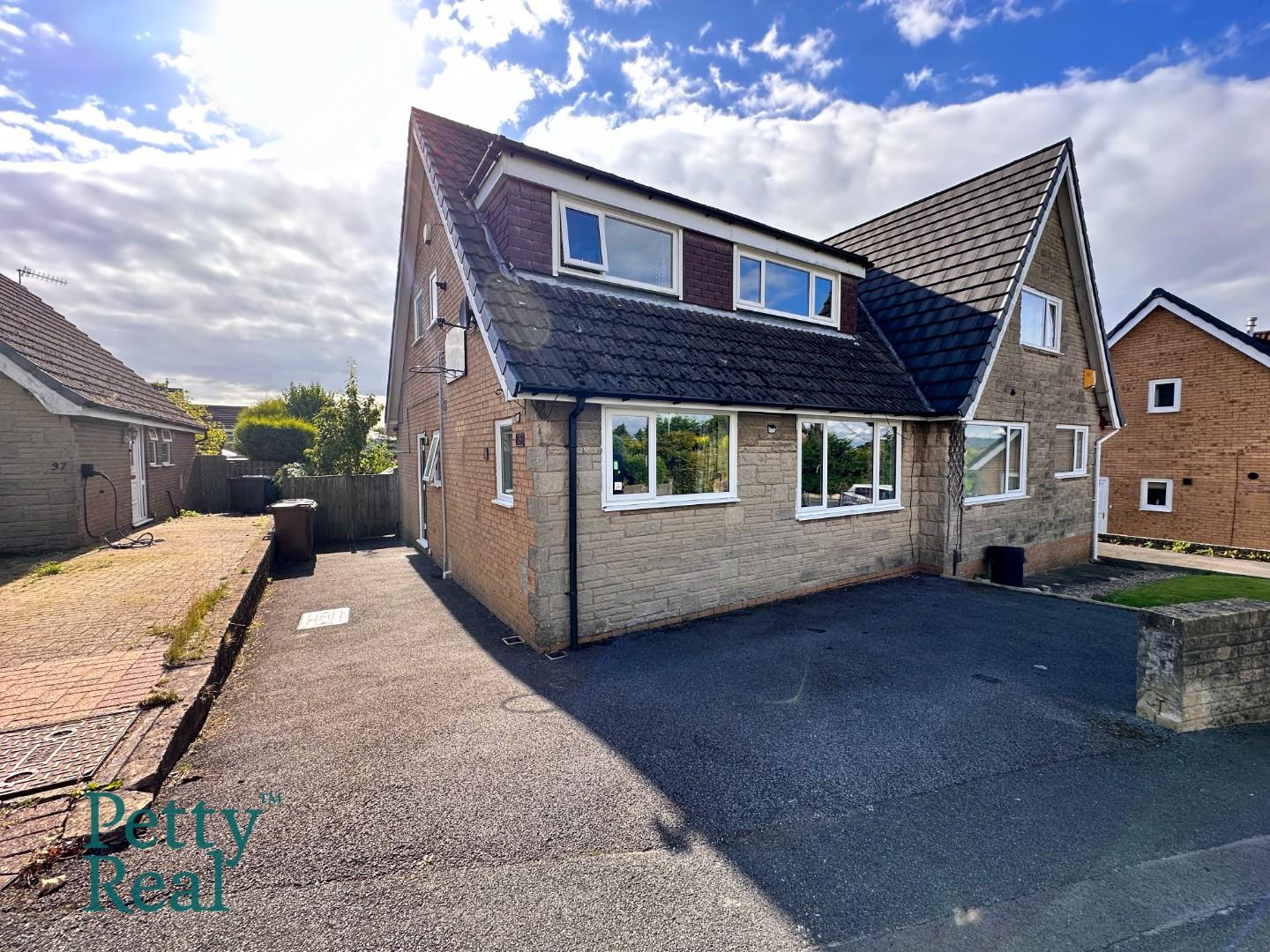 4 bedroom Semi-Detached Under Offer