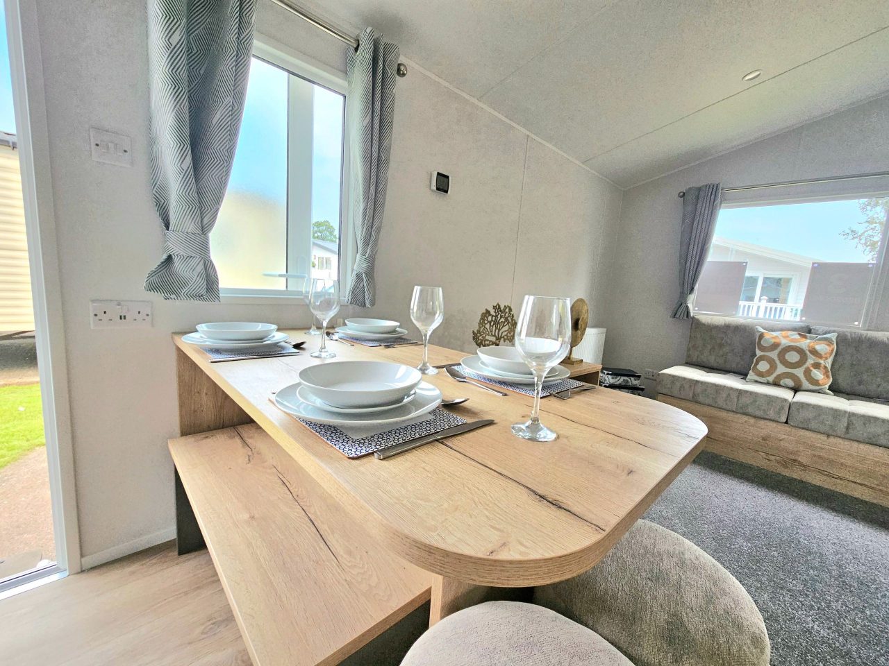 3 bedroom Static Home For Sale