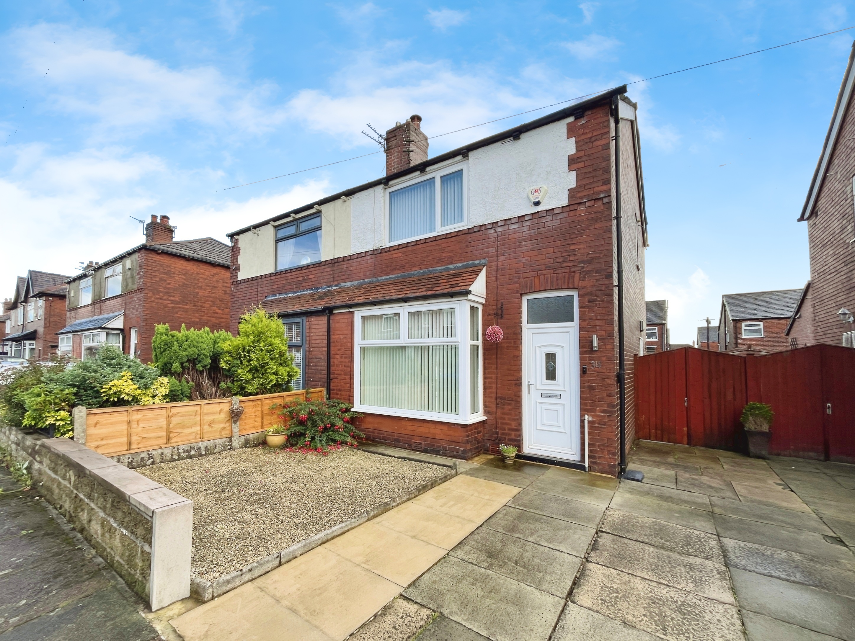 2 bedroom House (unspecified) SSTC