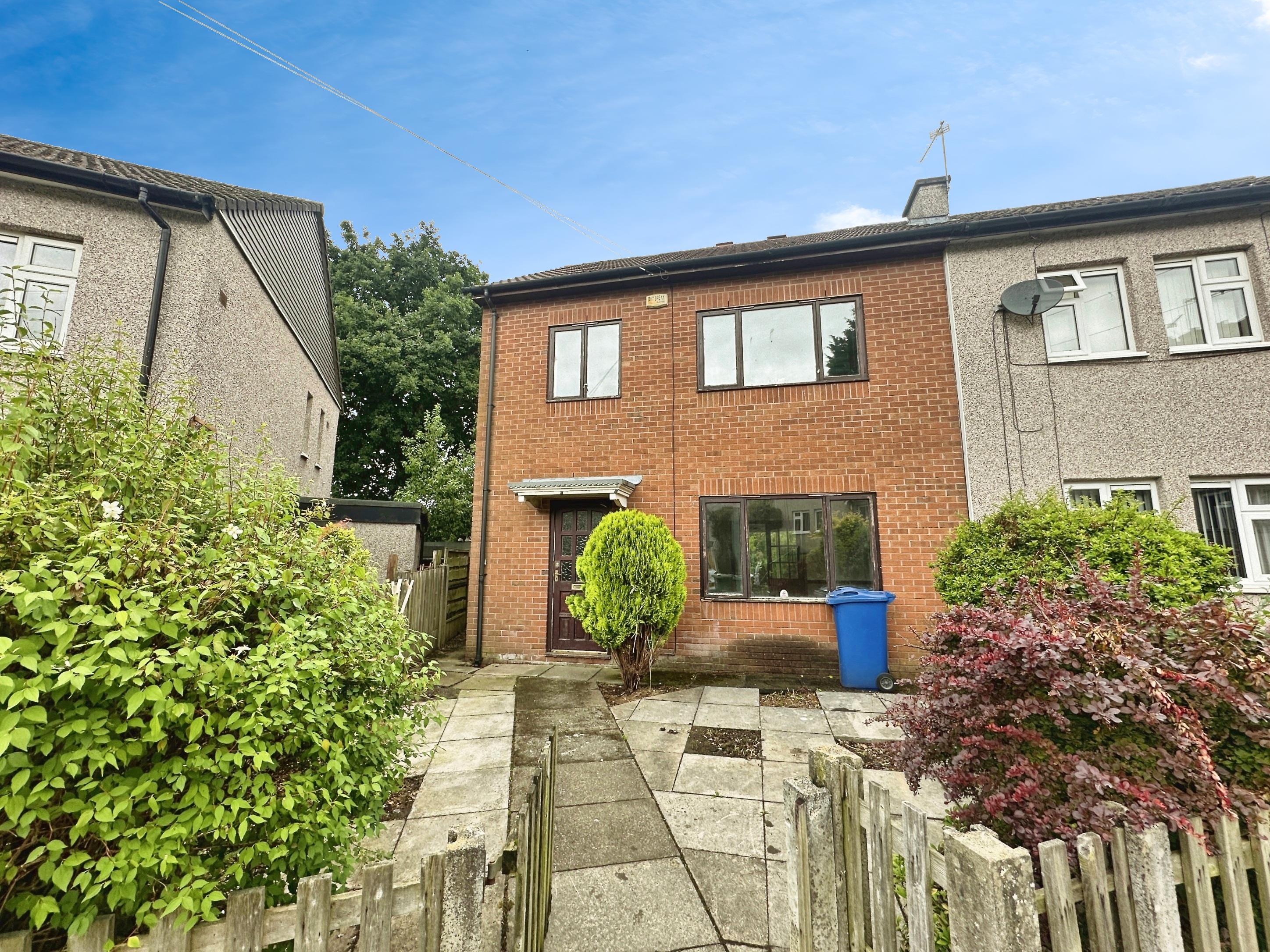3 bedroom House For Sale
