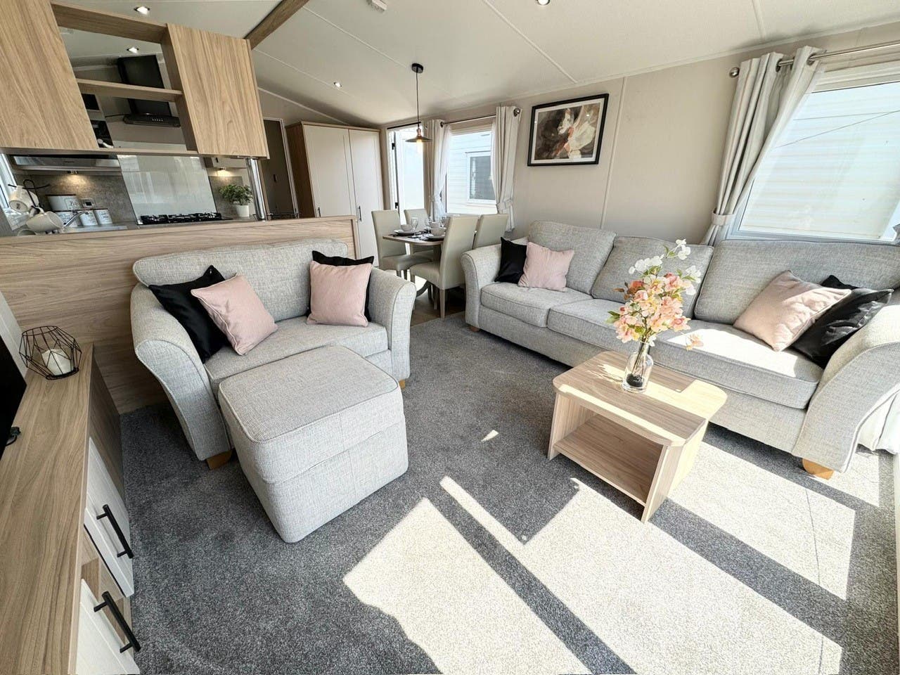 3 bedroom Static Home For Sale