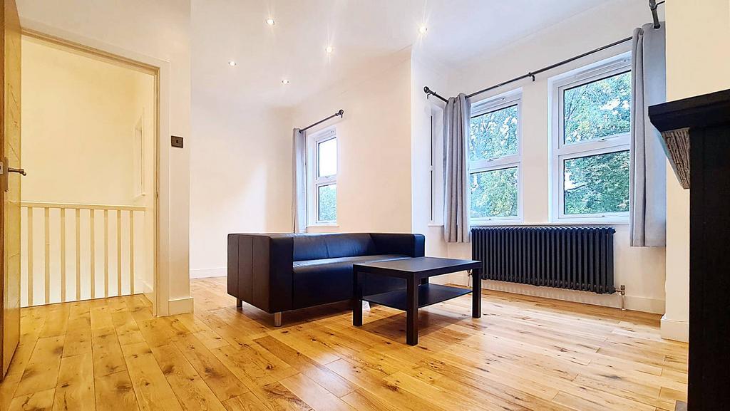 1 bedroom Apartment Let