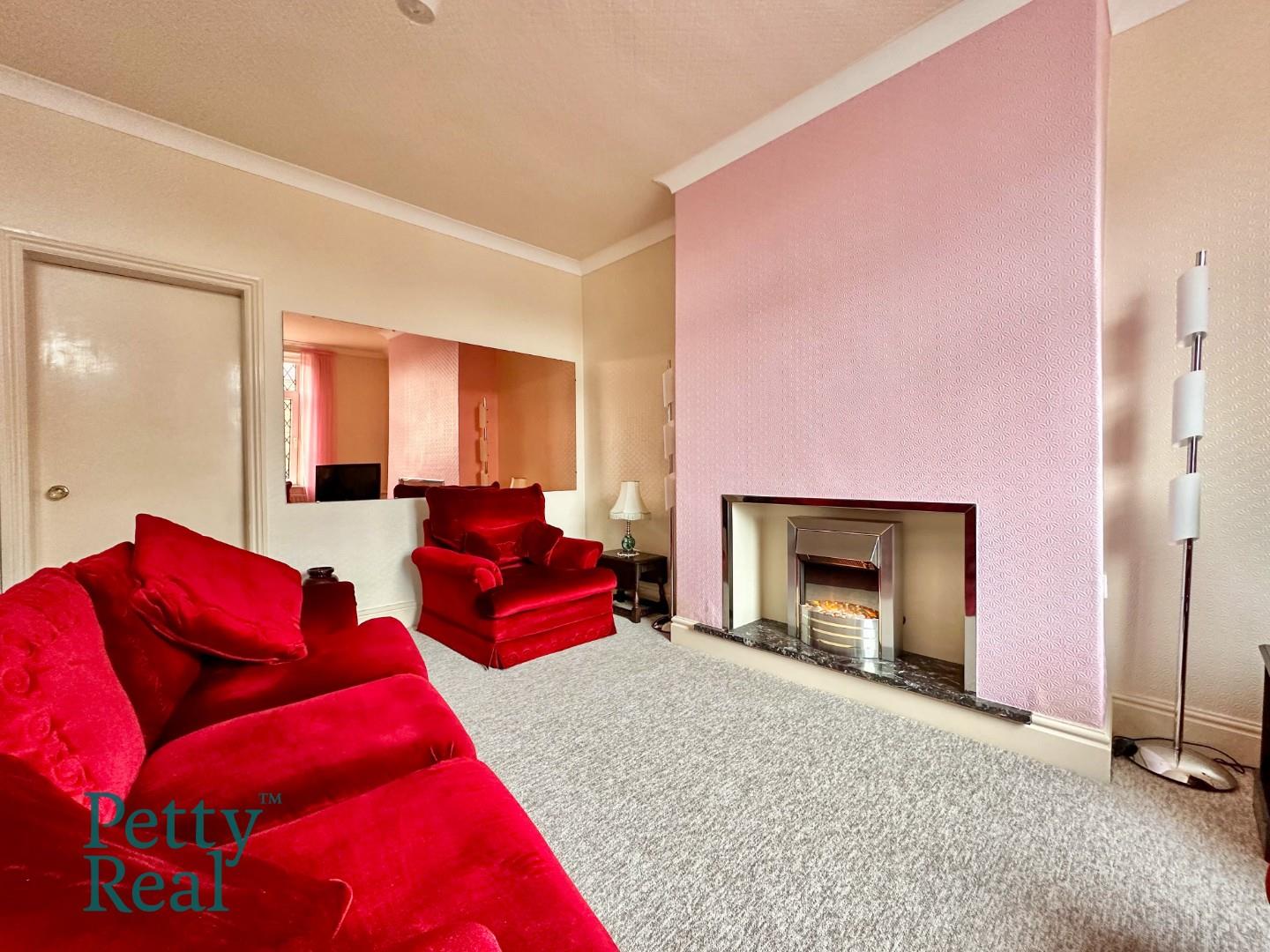 2 bedroom Terraced SSTC