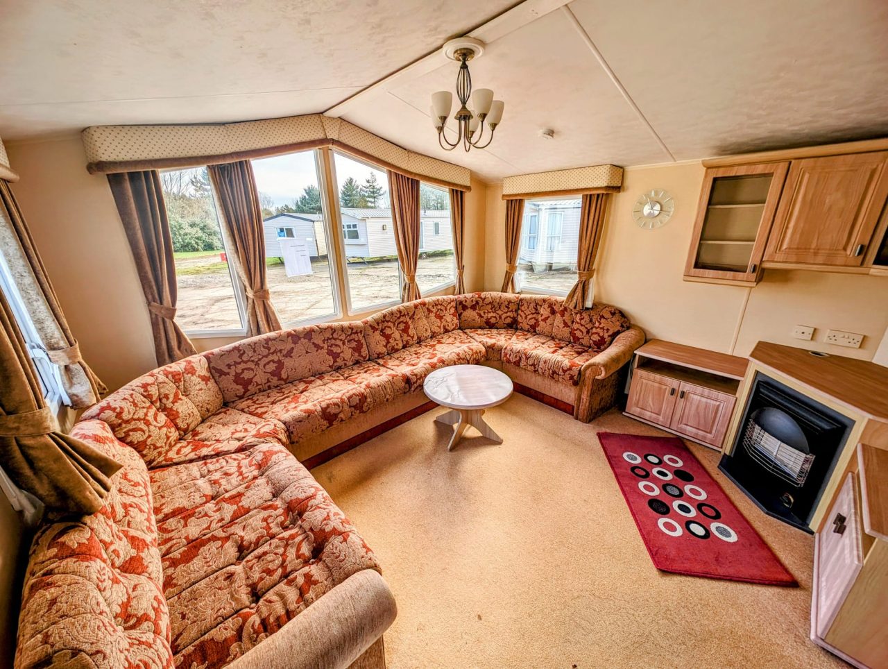 2 bedroom Static Home For Sale