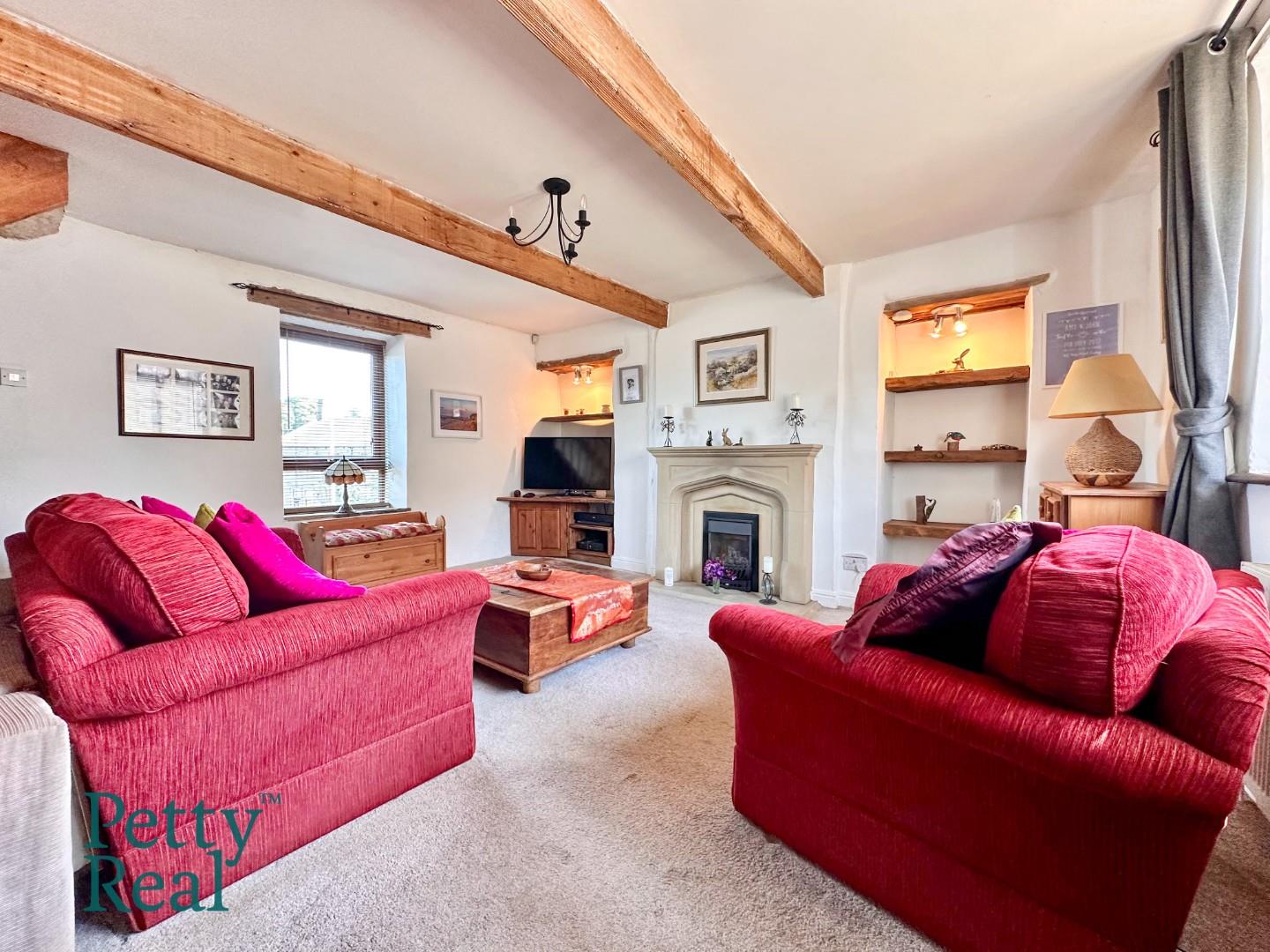 2 bedroom Cottage For Sale