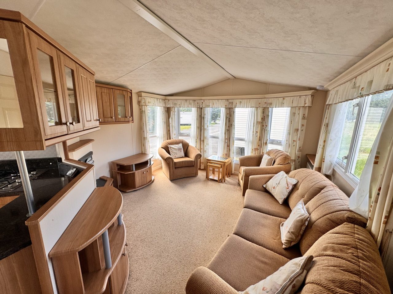 2 bedroom Static Home For Sale