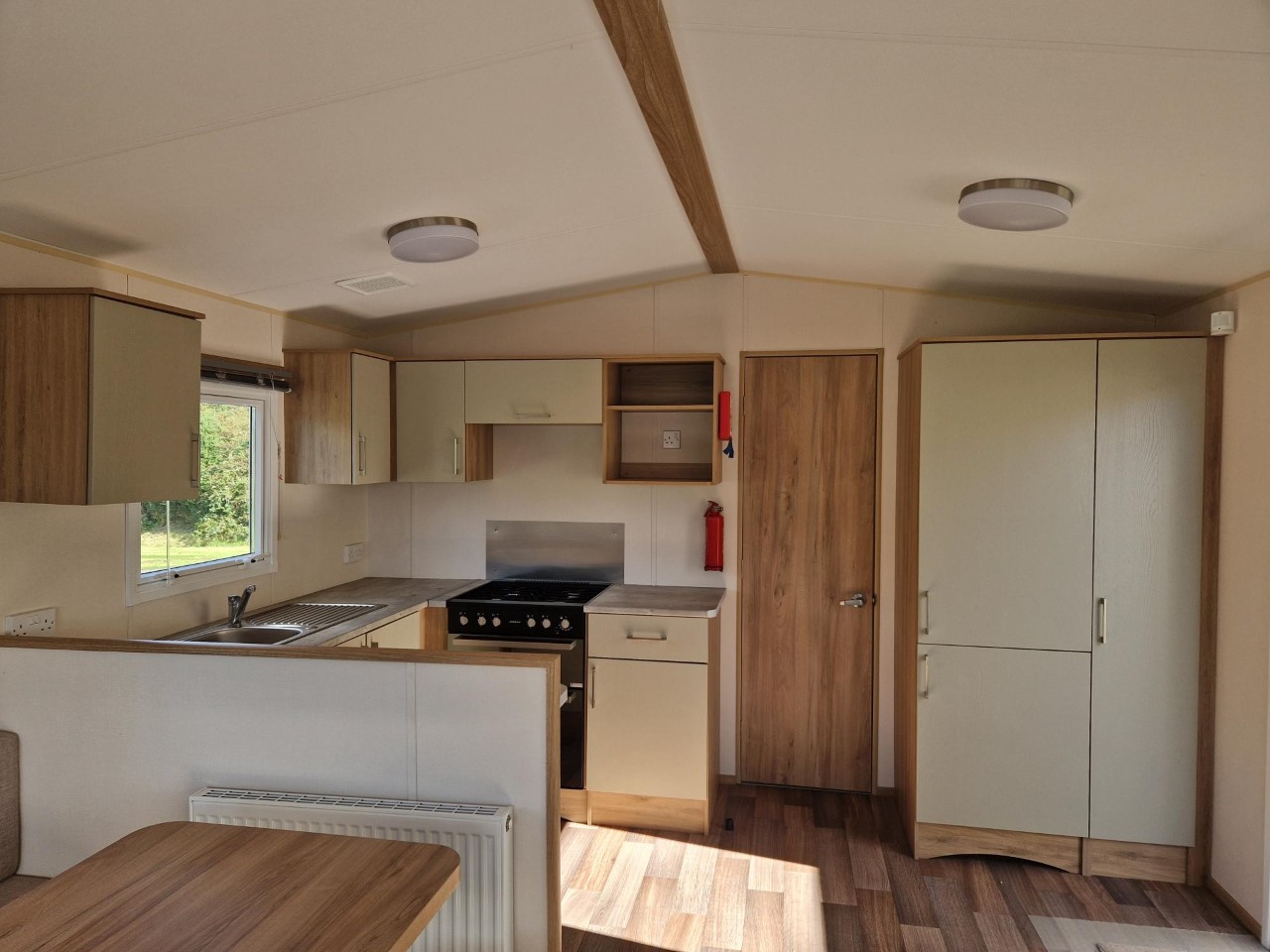 2 bedroom Static Home For Sale