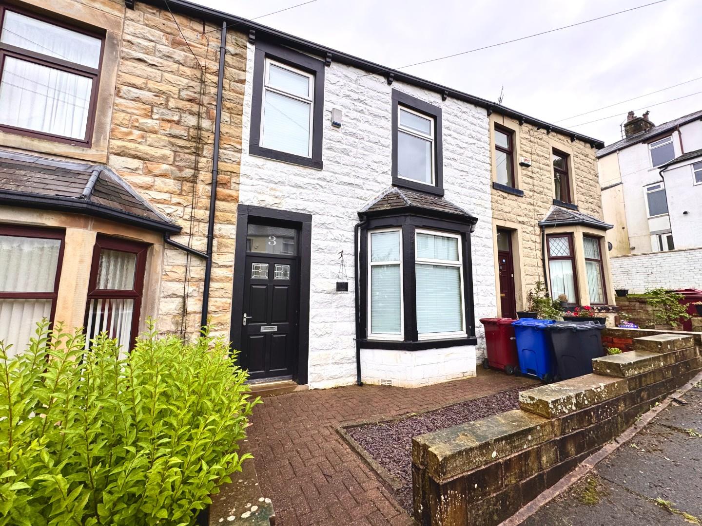 3 bedroom Terraced For Sale