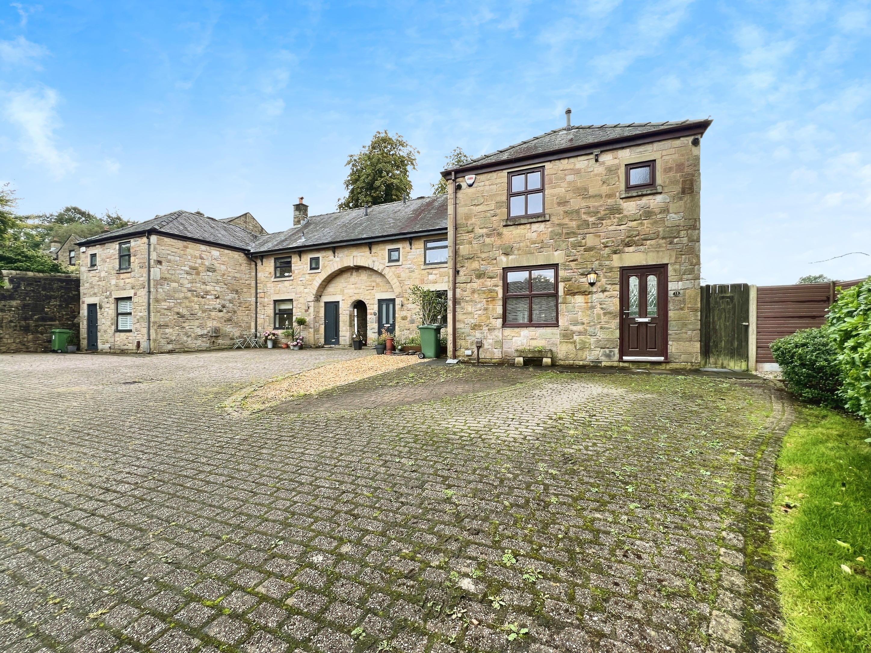 3 bedroom House SSTC