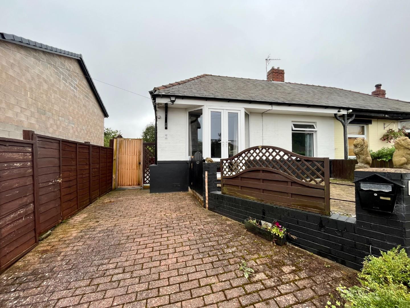 2 bedroom Semi Detached For Sale