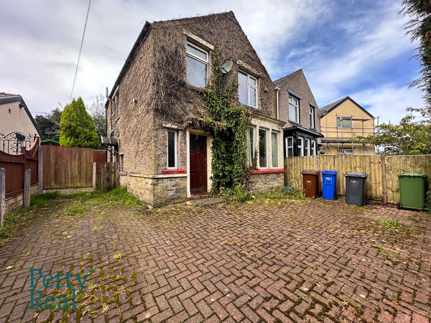 3 bedroom Semi-Detached SSTC