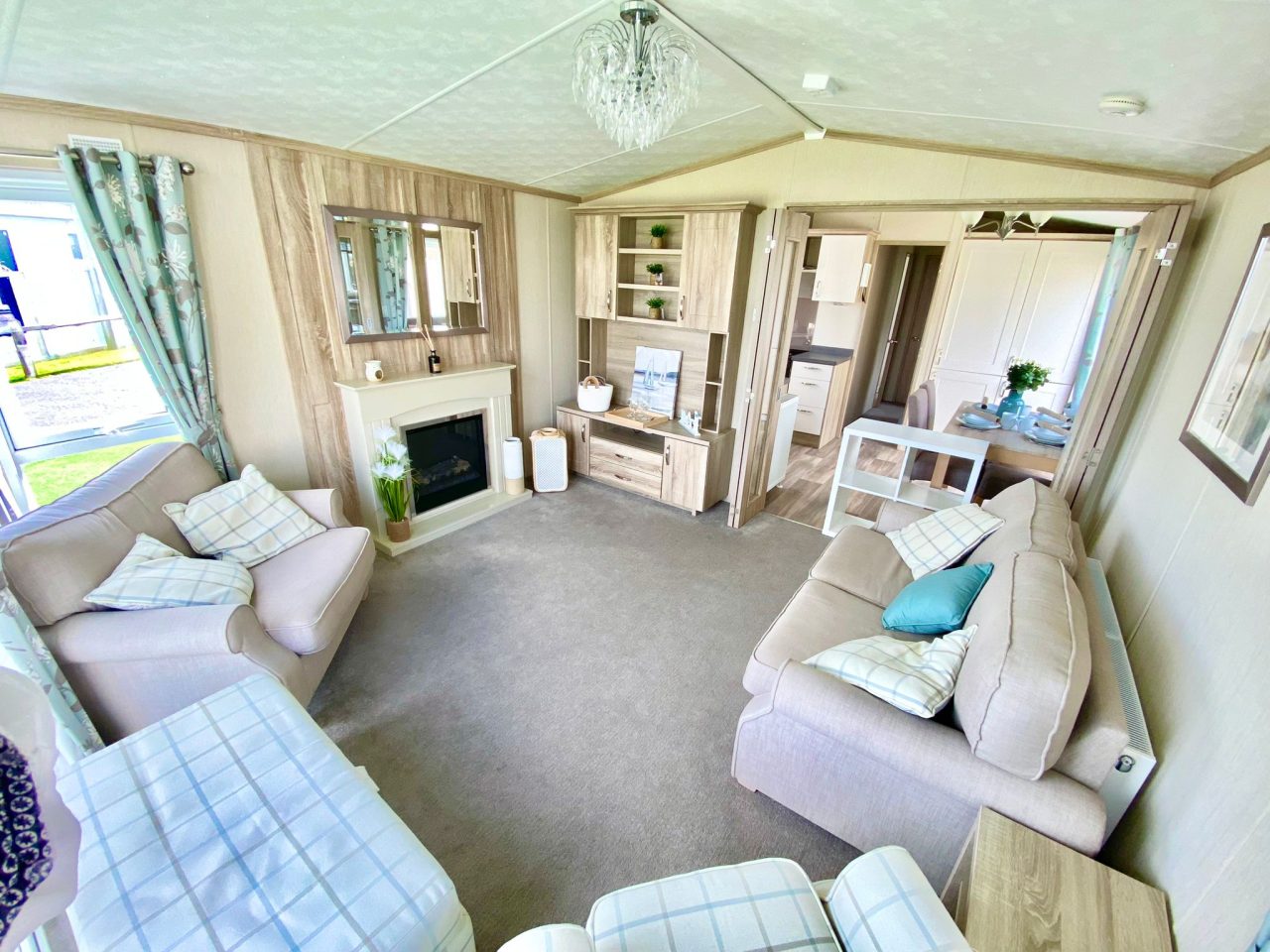 2 bedroom Property For Sale