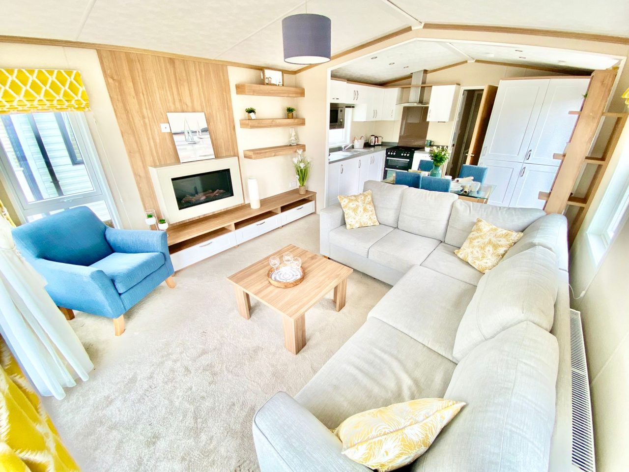 2 bedroom Property For Sale