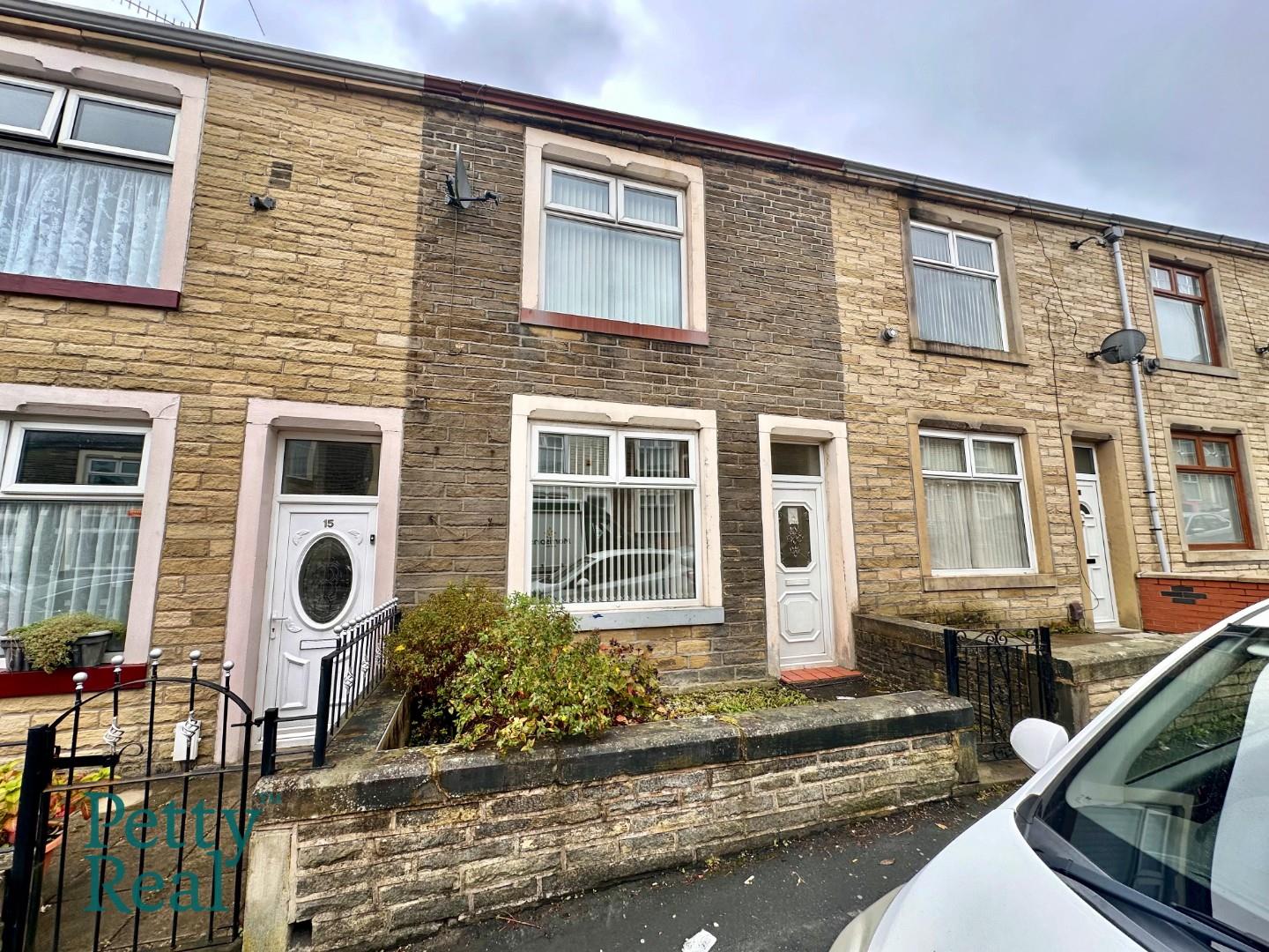 2 bedroom Terraced Under Offer