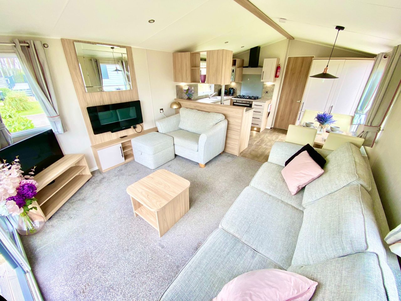 2 bedroom Property For Sale