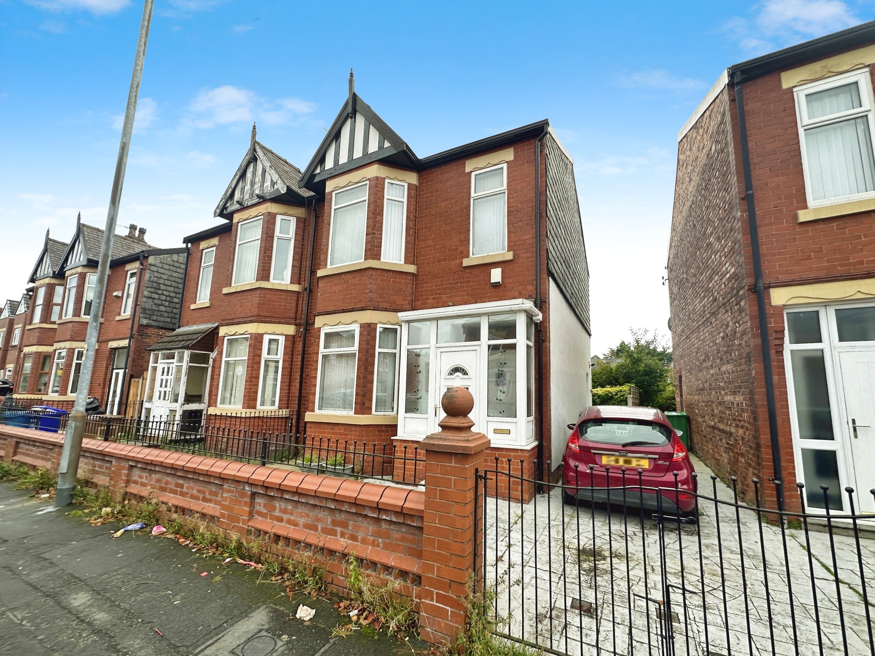 3 bedroom House (unspecified) SSTC