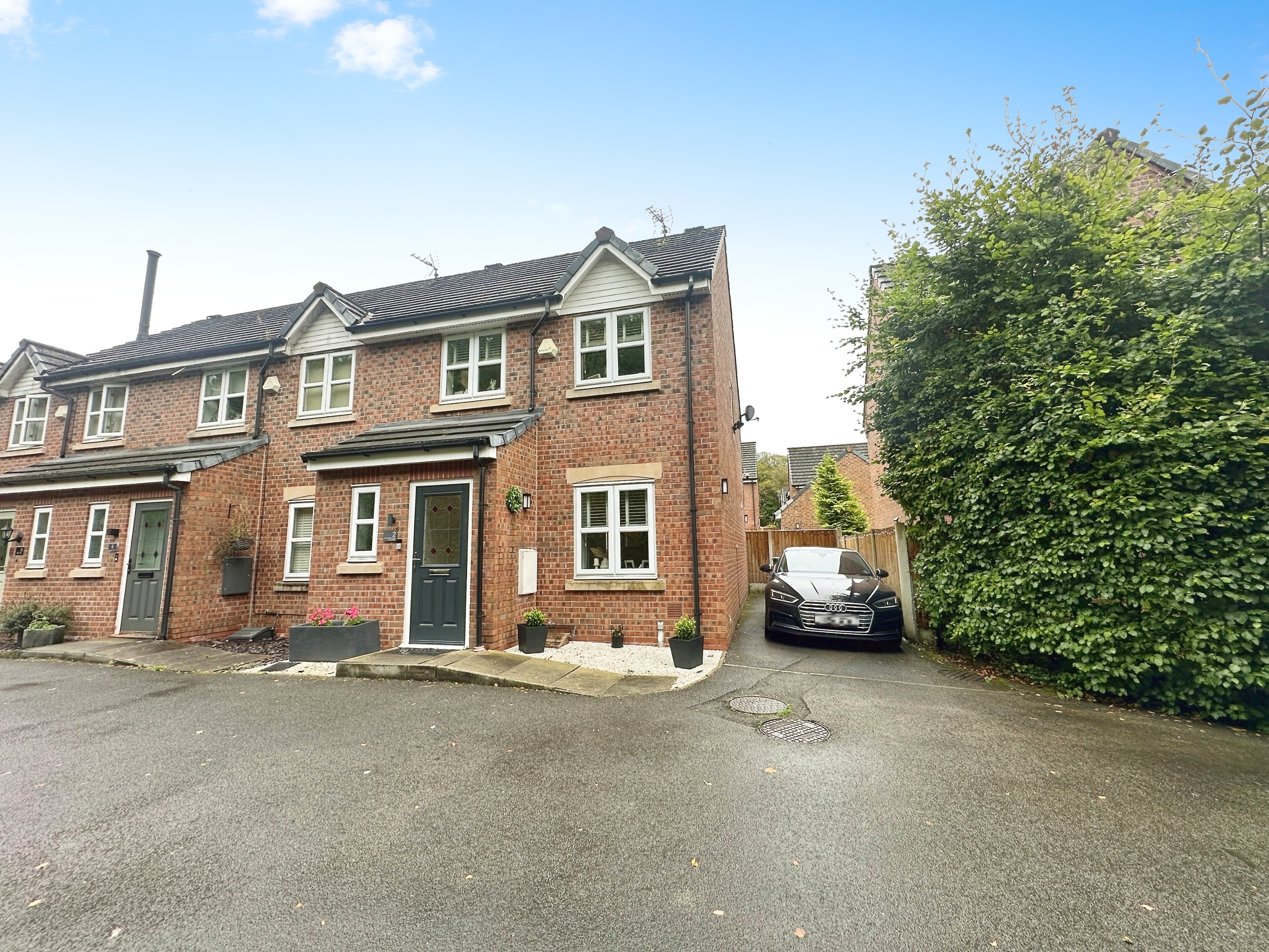 3 bedroom House (unspecified) SSTC