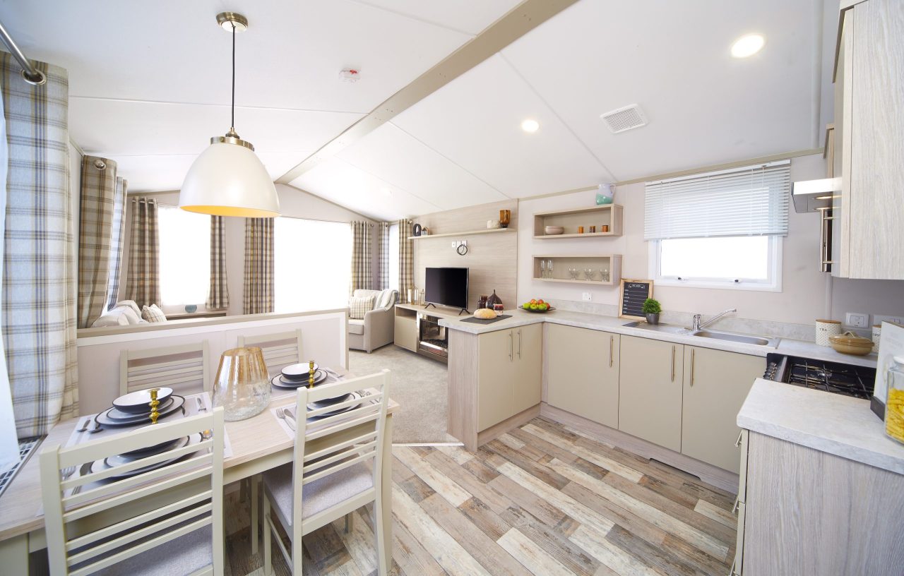 2 bedroom Static Home For Sale