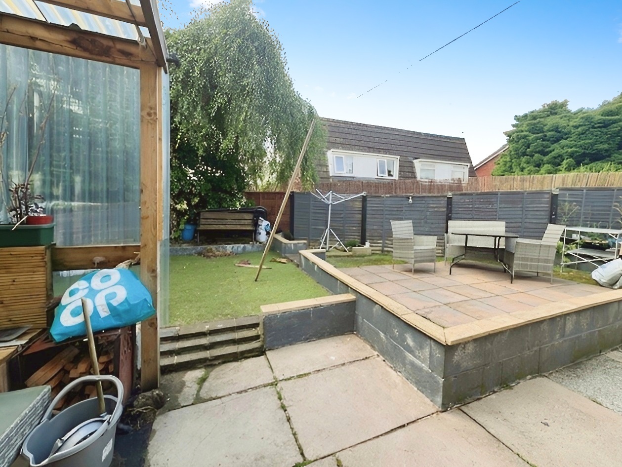 4 bedroom House For Sale