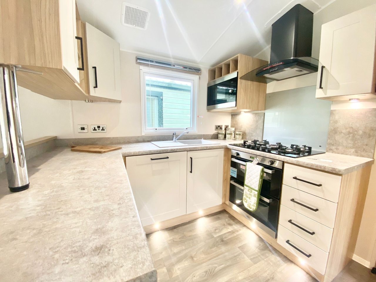 2 bedroom Property For Sale