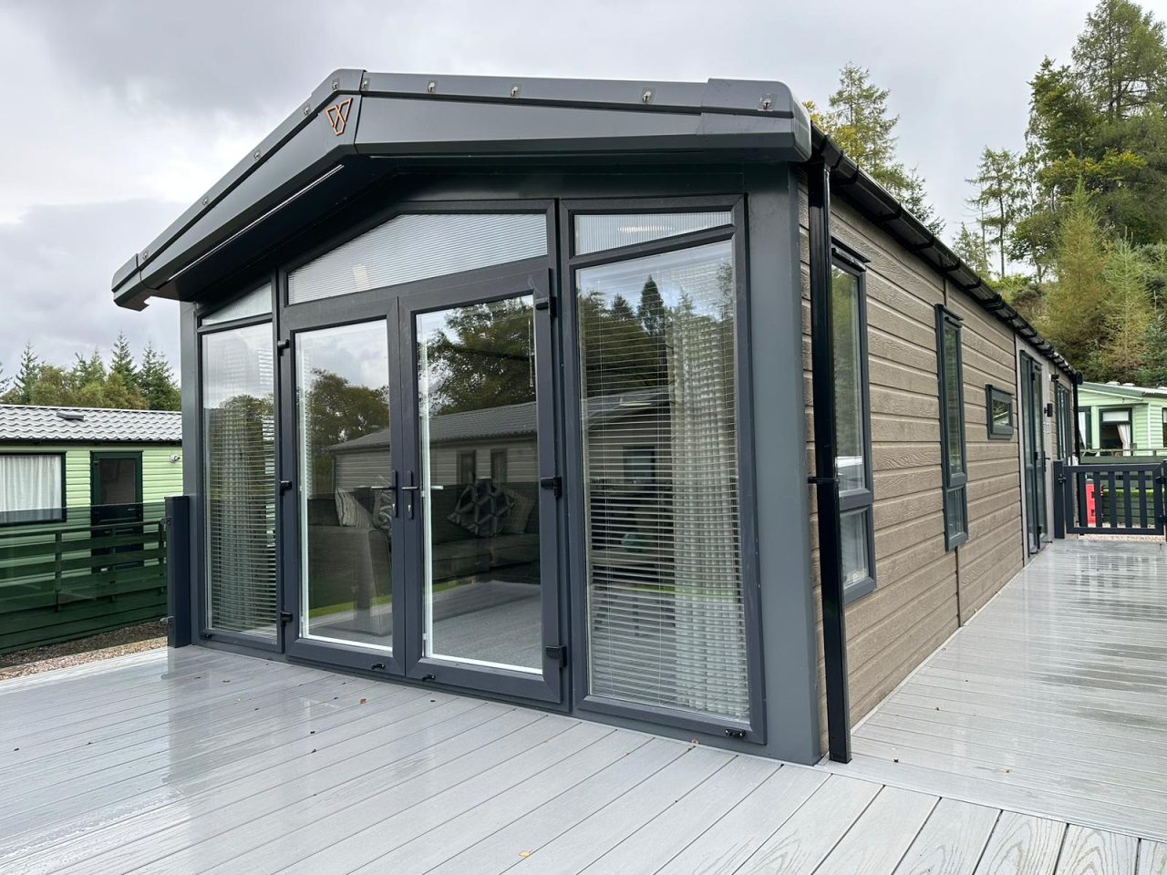 2 bedroom Static Home For Sale